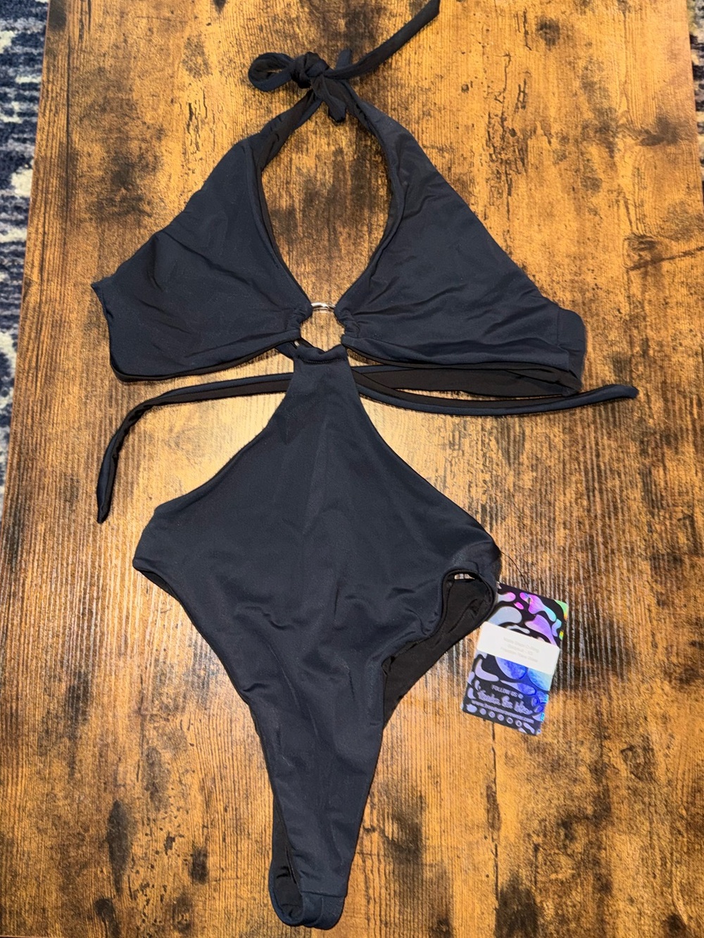 FRW- Matte Black O-Ring Bodysuit